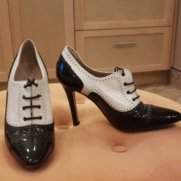 Manolo Blahnik Shoes - Manolo Blahnik patent white and black lace up heel